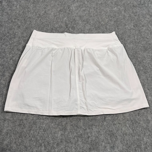 Vuori White Seabreeze Lightweight Lined Breathable Skirt Women's Size Medium - Picture 2 of 7